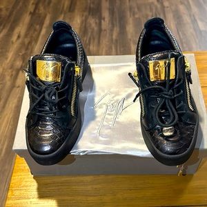 Giuseppe Zanotti black and gold